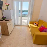 Apartment Beachfront Lozica Rogoznica (Sibenik-Knin)