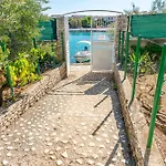 Beachfront Lozica * Rogoznica (Sibenik-Knin)