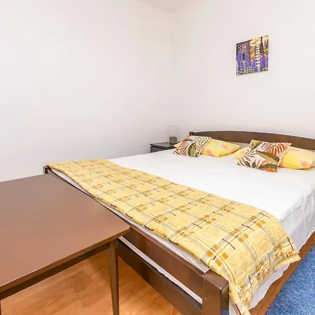 Appartement Beachfront Lozica Rogoznica (Sibenik-Knin)