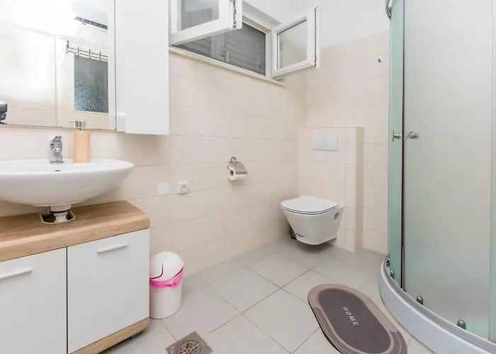 Appartement Beachfront Lozica