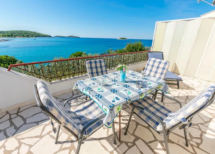 Appartement Beachfront Lozica